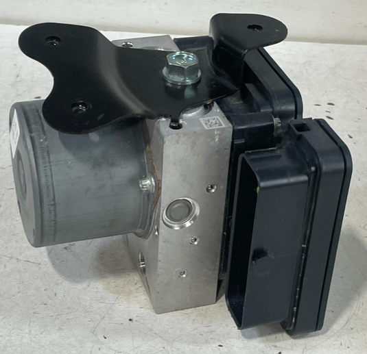 2023-2025 HONDA HR-V FWD ANTI LOCK ABS BRAKE PUMP MODULE UNIT 2.0L