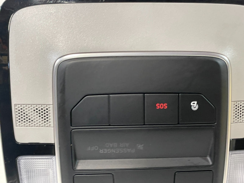 Load image into Gallery viewer, 21-23 HYUNDAI SANTA FE INTERIOR FRONT OVERHEAD ROOF MAP DOME LIGHT LAMP # 101926
