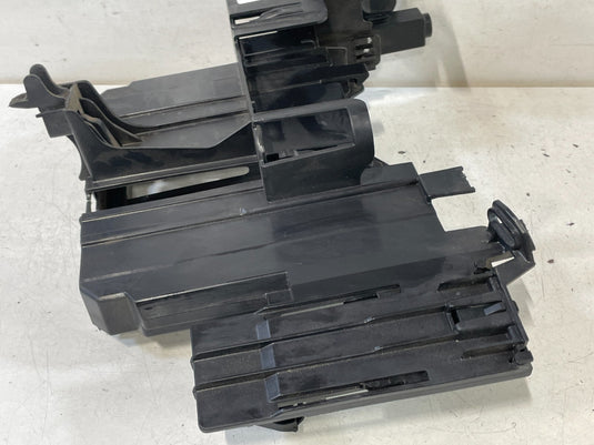 19-20 BMW 330i 330i xDrive INTEGRATED POWER SUPPLY MODULE HOLDER BRACKET