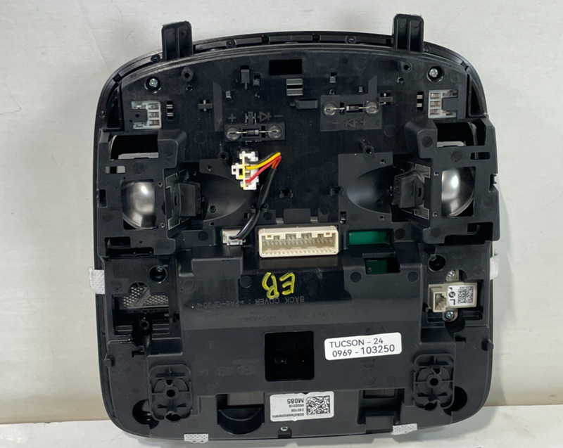 Load image into Gallery viewer, 2022-2024 HYUNDAI TUCSON INTERIOR OVERHEAD ROOF MAP DOME LIGHT LAMP # 103250

