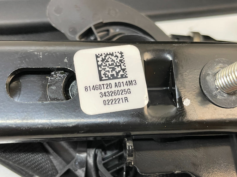 Load image into Gallery viewer, 22-23 HONDA CIVIC FRONT RIGHT PASSENGER SEAT BELT RETRACTOR W/ TENSIONER # 80213
