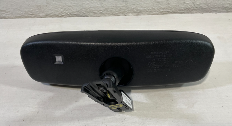 Load image into Gallery viewer, 2016 - 2022 HYUNDAI PALISADE TUCSON ELANTRA INTERIOR REAR VIEW MIRROR # 104734
