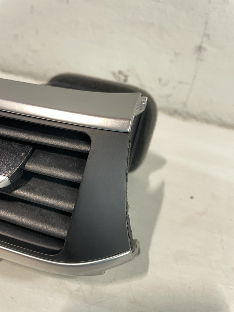 Load image into Gallery viewer, 2019-2025 GENESIS G70 FRONT LEFT DASH DASHBOARD AC AIR VENT GRILLE # 104245

