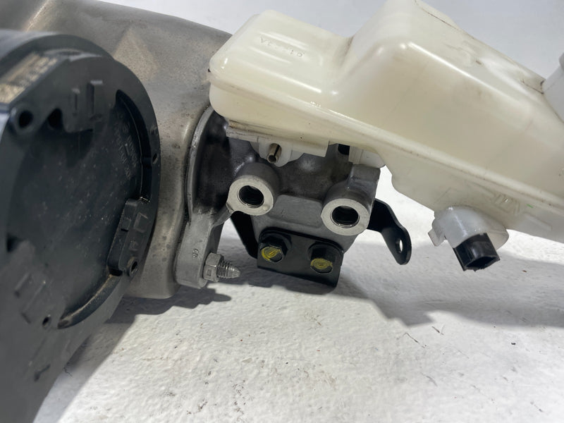 Load image into Gallery viewer, 23-25 HONDA HR-V FWD POWER MASTER BRAKE BOOSTER W/ MASTER CYLINDER 2.0L # 105487
