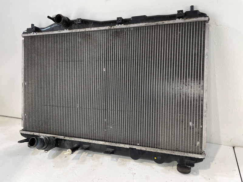 Load image into Gallery viewer, ⭐⭐ 2012-2015 HONDA CIVIC SEDAN RADIATOR ASSEMBLY AUTOMATIC TRANSMISSION 1.8L ⭐⭐
