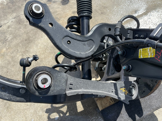 23-25 KIA SPORTAGE FWD REAR LEFT DRIVER SIDE SUSPENSION KNEE ASSEMBLY
