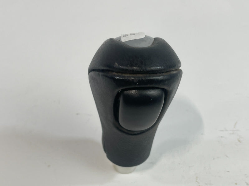 Load image into Gallery viewer, 17 - 19 INFINITI Q50 AUTOMATIC TRANSMISSION GEAR SHIFT SHIFTER KNOB OEM # 87883
