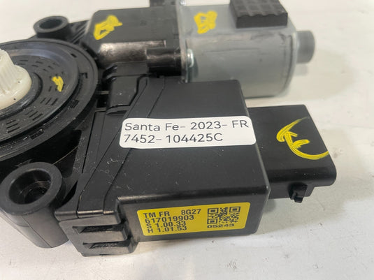 2021-2023 HYUNDAI SANTA FE FRONT RIGHT SIDE DOOR POWER WINDOW MOTOR