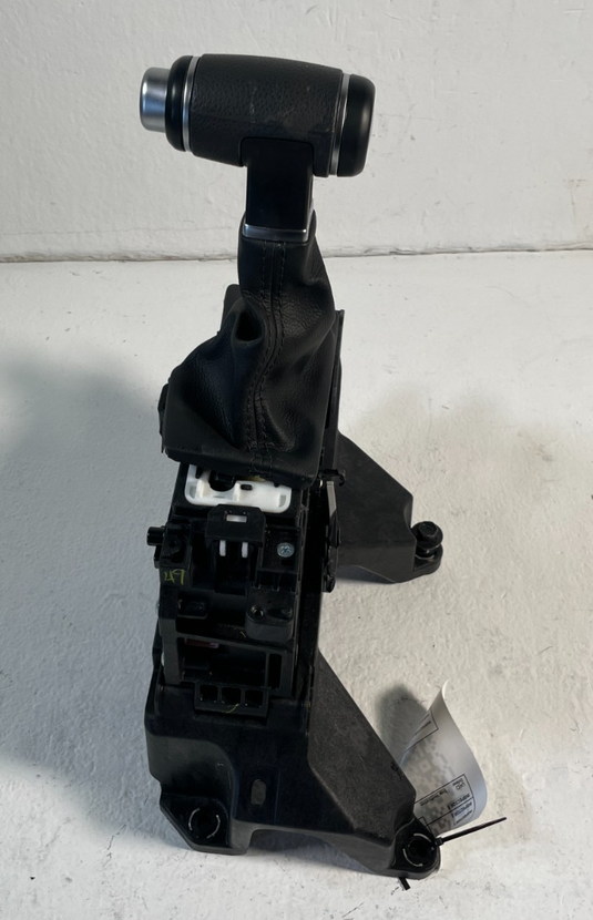 2023 - 2025 KIA SPORTAGE GEAR SHIFTER FLOOR LEVER KNOB ASSEMBLY 2.5L