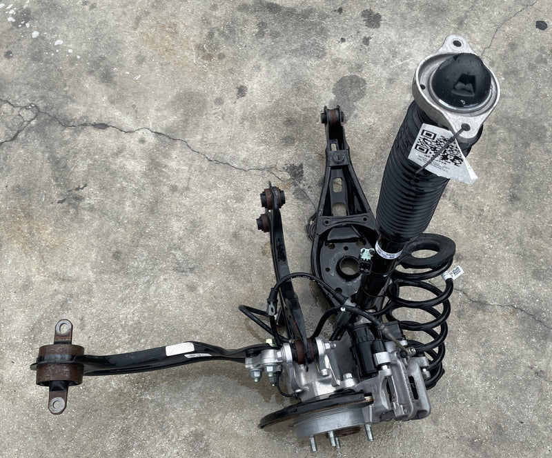 Load image into Gallery viewer, 2023 - 2025 ACURA INTEGRA REAR LEFT SIDE SUSPENSION KNEE ASSEMBLY 1.5L # 106758
