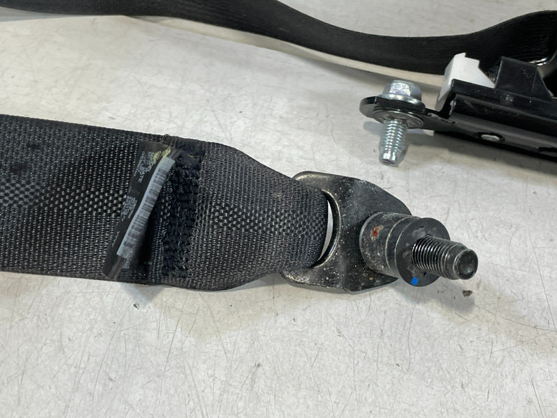 Load image into Gallery viewer, 2019 - 2020 INFINITI QX50 FRONT RIGHT PASSENGER SIDE SEAT BELT RETRACTOR # 97632
