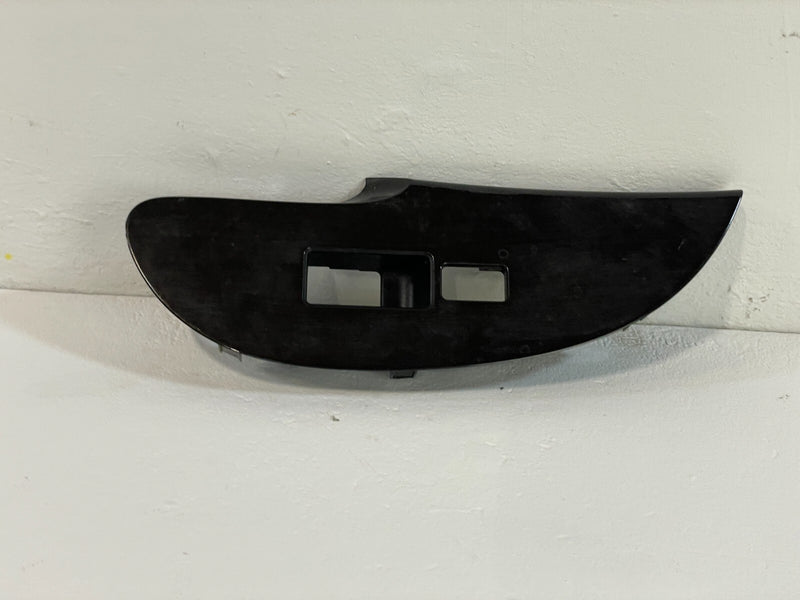 Load image into Gallery viewer, 13-17 INFINITI EX37 QX50 FRONT RIGHT PASSENGER DOOR WINDOW SWITCH BEZEL # 86302
