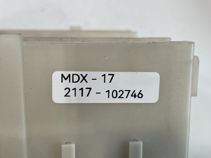 Load image into Gallery viewer, 2017 - 2020 ACURA MDX REAR FUSE RELAY CABIN JUNCTION BOX 38230-TZ5-A030 # 102746
