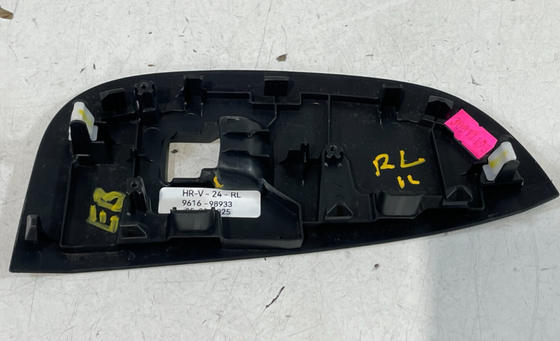 Load image into Gallery viewer, 2023 - 2024 HONDA HR-V REAR LEFT DRIVER SIDE DOOR WINDOW SWITCH BEZEL # 98933
