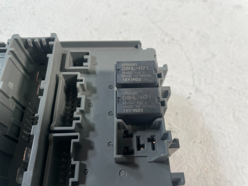 Load image into Gallery viewer, 2023-2025 ACURA INTEGRA CABIN FUSE RELAY DASH JUNCTION BOX MODULE # 106703
