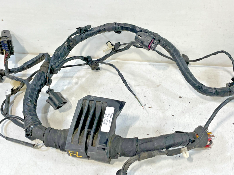 Load image into Gallery viewer, 2019-2020 BMW 330i 330i xDrive FRONT LEFT DRIVER SIDE REPAIR WIRING SET # 98320
