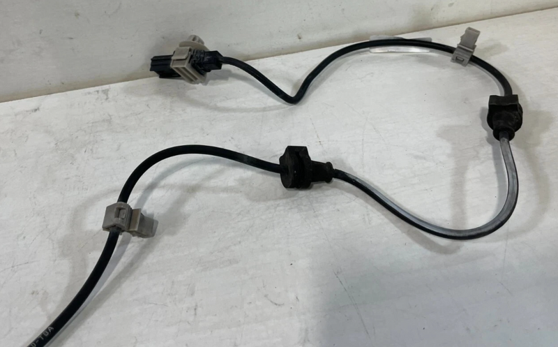 Load image into Gallery viewer, 2016-2021 HONDA CIVIC, 19-22 INSIGHT FRONT RIGHT ABS WHEEL SPEED SENSOR # 89807
