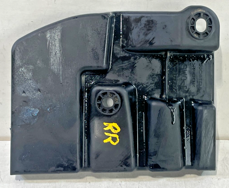 Load image into Gallery viewer, 23-25 HONDA HR-V REAR RIGHT QUARTER WHEELHOUSE LINER EXTENSION SHIELD # 100679
