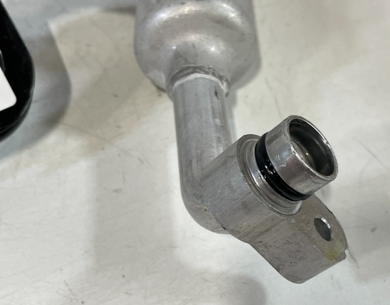 Load image into Gallery viewer, 23-25 HONDA ACCORD A/C AIR CONDITIONING SUCTION TUBE HOSE PIPE LINE 1.5L # 99778
