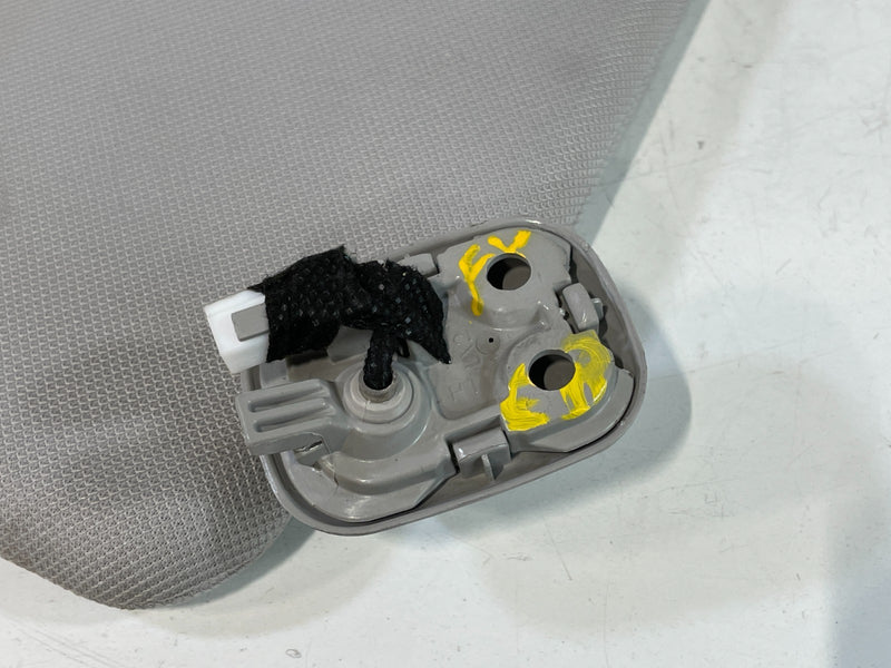 Load image into Gallery viewer, 2020 - 2023 HYUNDAI PALISADE FRONT LEFT DRIVER SIDE SUNVISOR SUN VISOR # 102203
