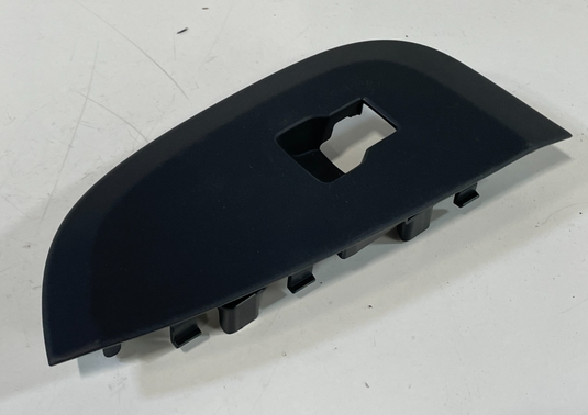 2023 - 2025 HONDA HR-V REAR LEFT DRIVER SIDE DOOR WINDOW SWITCH BEZEL