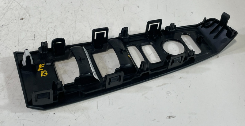 Load image into Gallery viewer, 2023-2025 HONDA ACCORD FRONT LEFT SIDE MASTER DOOR WINDOW SWITCH BEZEL # 103424
