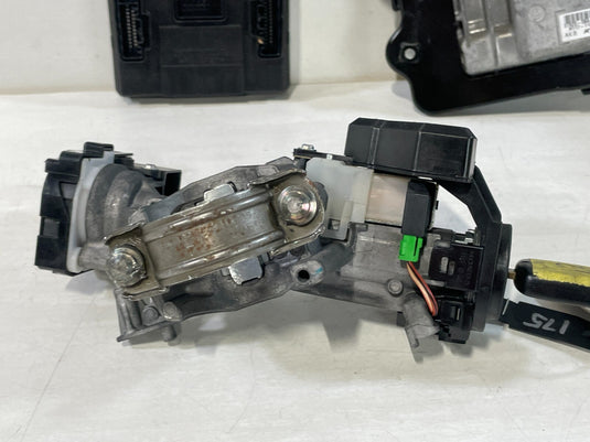 2016 - 2018 HONDA CIVIC ENGINE & BODY CONTROL MODULE W/ IGNITION SWITCH