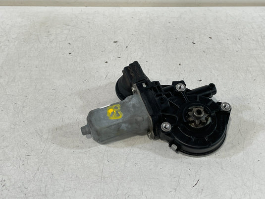 2019 - 2020 INFINITI QX50 REAR RIGHT SIDE DOOR WINDOW REGULATOR MOTOR