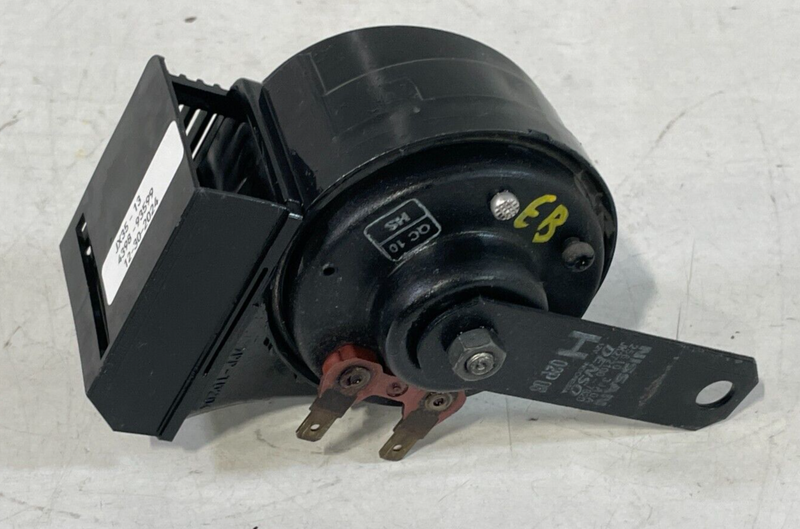Load image into Gallery viewer, 2013 - 2020 INFINITI JX35 QX60 HIGH PITCH HORN SIGNAL ALARM 25610-3JA0A # 93599
