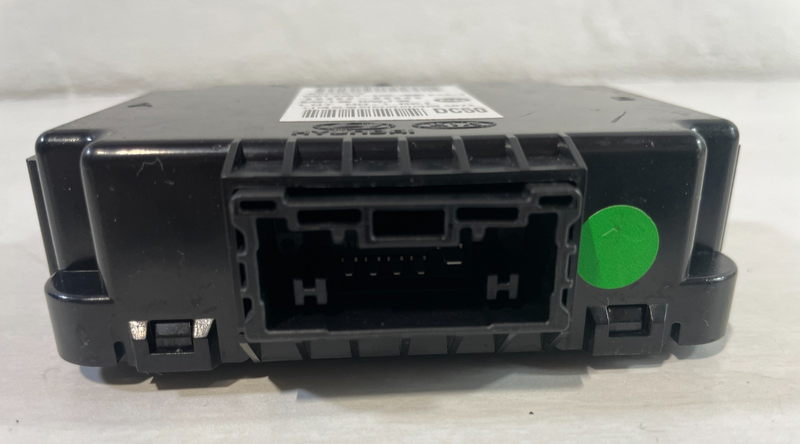 Load image into Gallery viewer, 2023-2024 HYUNDAI PALISADE LDC POWER SUPPLY CONVERTER CONTROL MODULE # 105149
