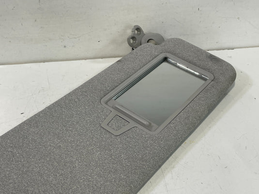 2020 - 2023 HYUNDAI PALISADE FRONT RIGHT SIDE SUNVISOR SUN VISOR GRAY