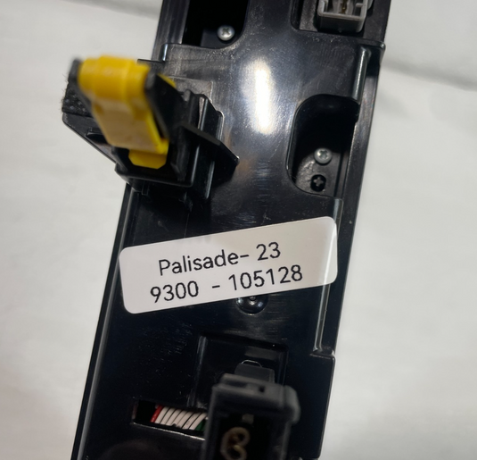 2023-2025 HYUNDAI PALISADE FRONT DASH MEDIA RADIO CONTROL SWITCH PANEL