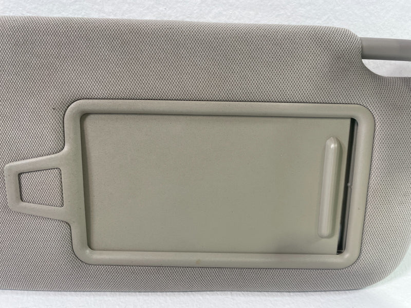 Load image into Gallery viewer, 2019 - 2021 GENESIS G70 FRONT RIGHT PASSENGER SIDE SUNVISOR SUN VISOR # 105307
