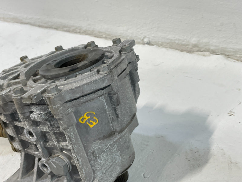 Load image into Gallery viewer, 20-23 HYUNDAI PALISADE AWD AUTOMATIC TRANSMISSION TRANSFER CASE ASSEMBLY #102393
