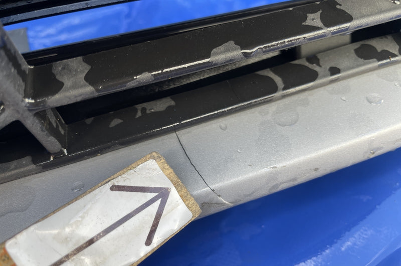 Load image into Gallery viewer, 2025 HYUNDAI TUCSON LIMITED FRONT BUMPER ASSY W/ PARK SENSOR BLACK (S3B) #105996
