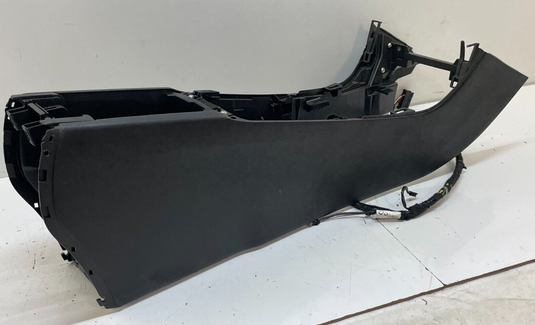 2017-2018 INFINITI QX30 CENTER CONSOLE BASE FARME BODY BRACKET SUPPORT