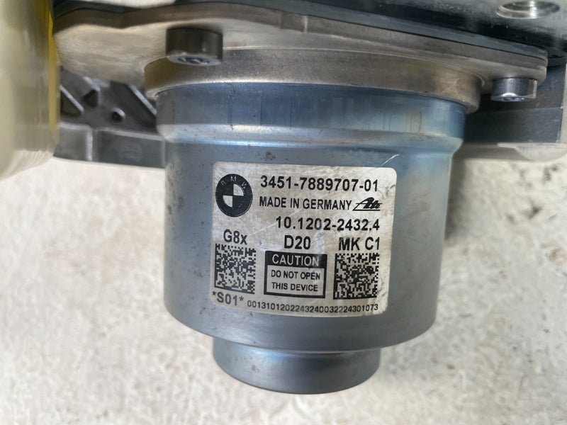 Load image into Gallery viewer, 22-25 BMW G82 M4 M3 M2 ABS ANTI LOCK POWER BRAKE BOOSTER MASTER CYLINDER 105693
