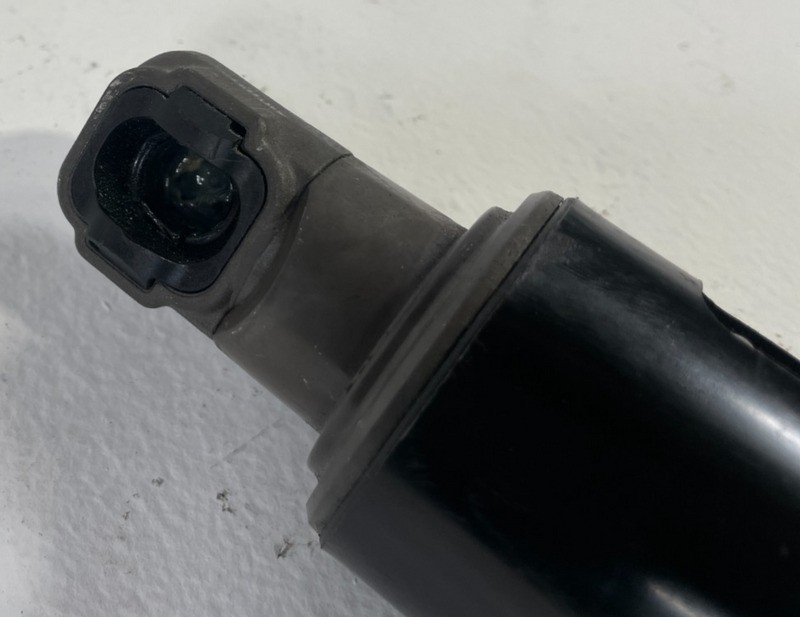 Load image into Gallery viewer, 2019 - 2025 ACURA RDX REAR LEFT &amp; RIGHT SIDE POWER LIFTGATE LIFT MOTOR # 105554
