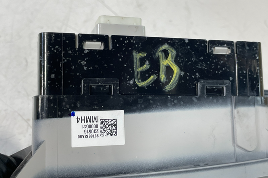 2023-2024 HYUNDAI PALISADE PARKING BRAKE POWER LIFTGATE CONTROL SWITCH