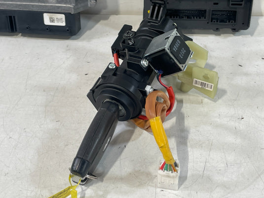 21-23 HYUNDAI ELANTRA SE ENGINE & BODY CONTROL MODULE ECM BCM W/ KEY FOB