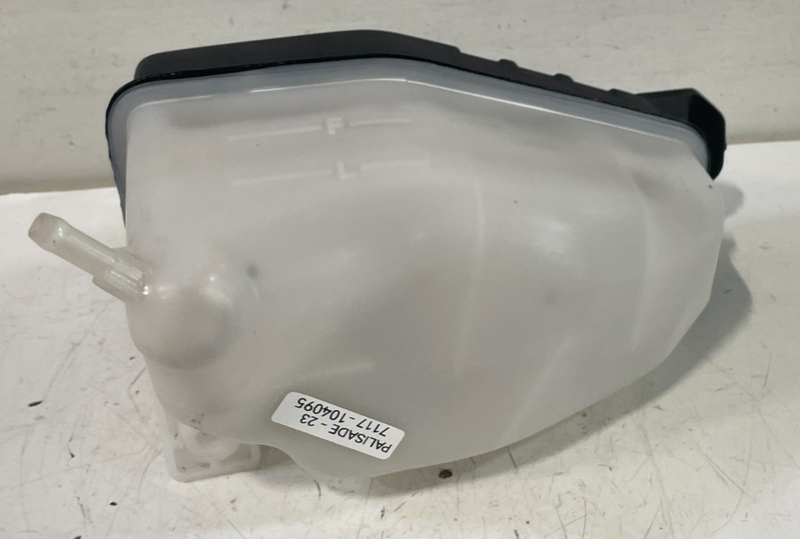 Load image into Gallery viewer, 19-25 HYUNDAI PALISADE RADIATOR COOLANT RESERVOIR RECOVERY TANK BOTTLE # 104095
