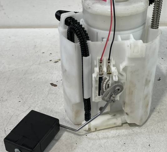 2022 - 2025 HONDA CIVIC FUEL GAS PUMP SENDING UNIT ASSEMBLY 292100-9570