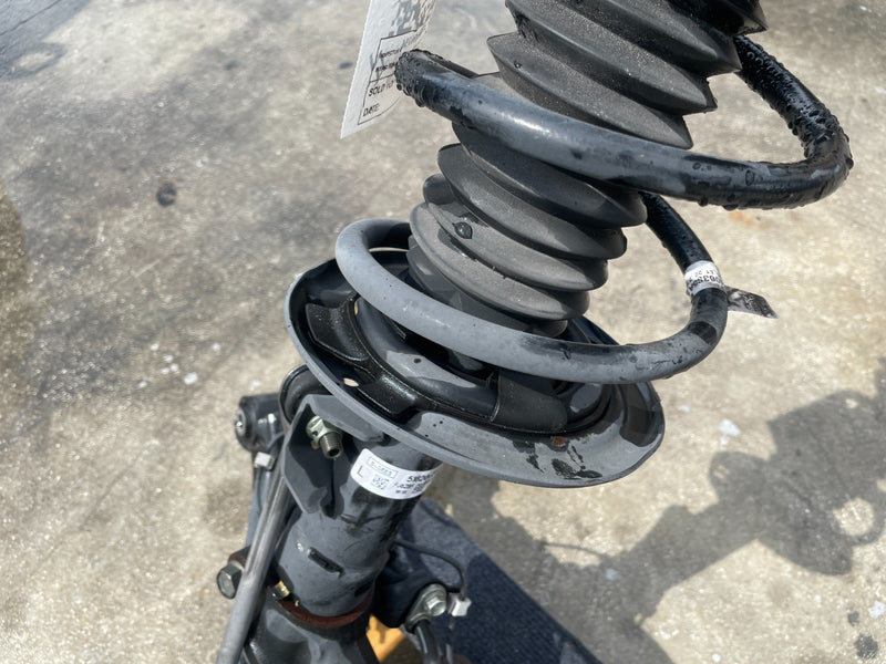 Load image into Gallery viewer, 2023-2025 ACURA INTEGRA FRONT LEFT SIDE SUSPENSION KNEE ASSEMBLY 1.5L # 106756
