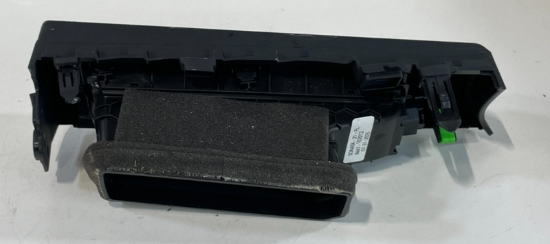 Load image into Gallery viewer, 20-22 HYUNDAI SONATA SE DASH DASHBOARD LEFT SIDE AC AIR VENT GRILLE TRIM #102012
