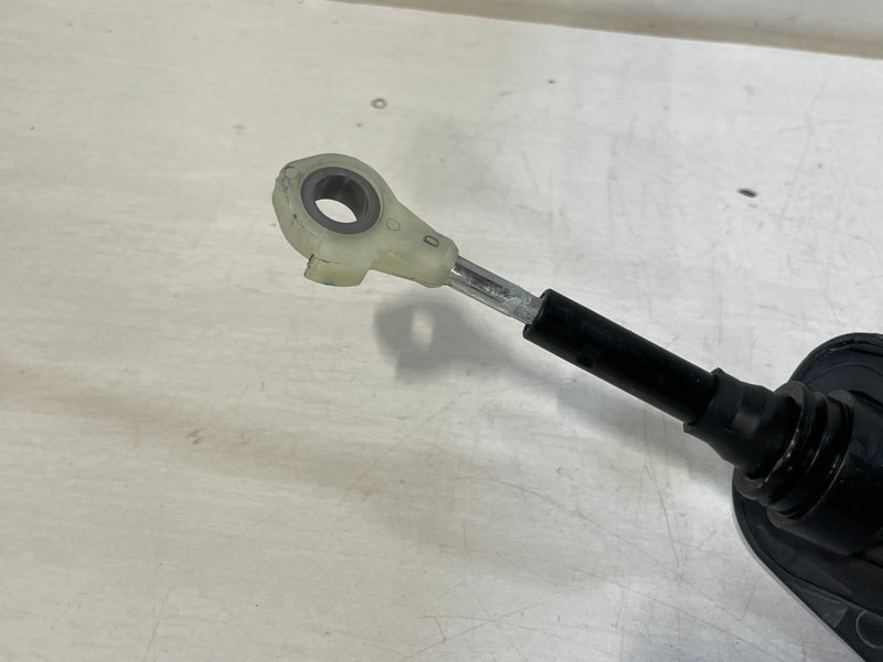 Load image into Gallery viewer, 2018 - 2023 KIA STINGER AUTOMATIC TRANSMISSION GEAR SHIFT SHIFTER CABLE # 99616
