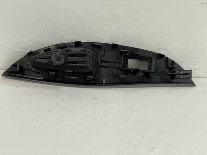 Load image into Gallery viewer, 2016-2017 INFINITI QX50 REAR RIGHT PASSENGER DOOR WINDOW SWITCH BEZEL # 86313
