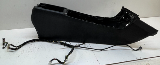 2017-2018 INFINITI QX30 CENTER CONSOLE BASE FARME BODY BRACKET SUPPORT