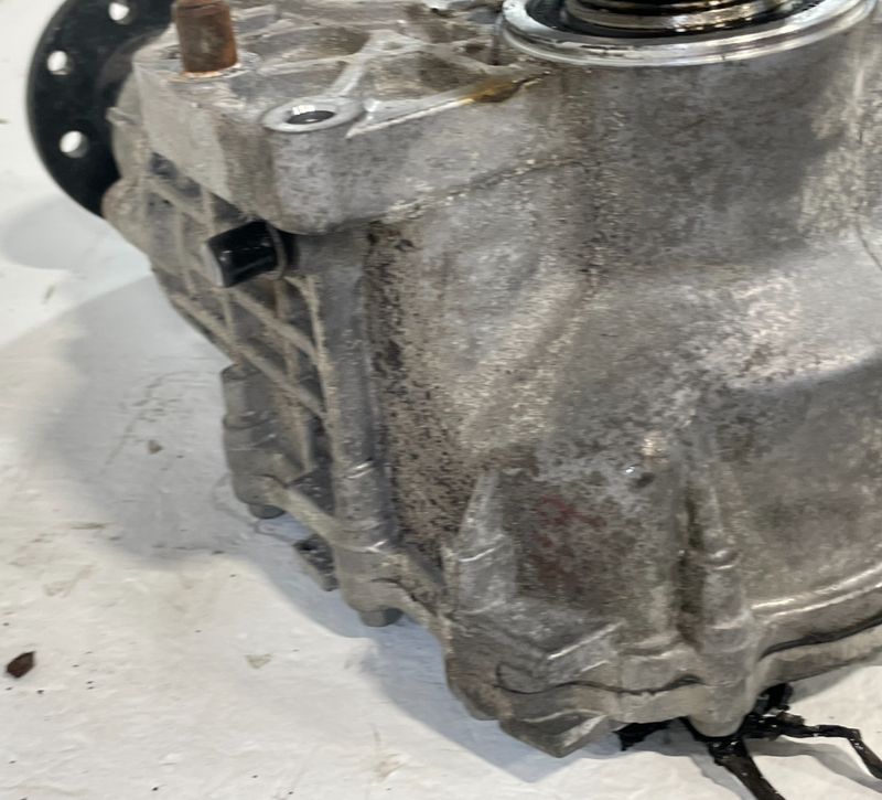 Load image into Gallery viewer, 20-23 HYUNDAI PALISADE AWD AUTOMATIC TRANSMISSION TRANSFER CASE ASSEMBLY #100891
