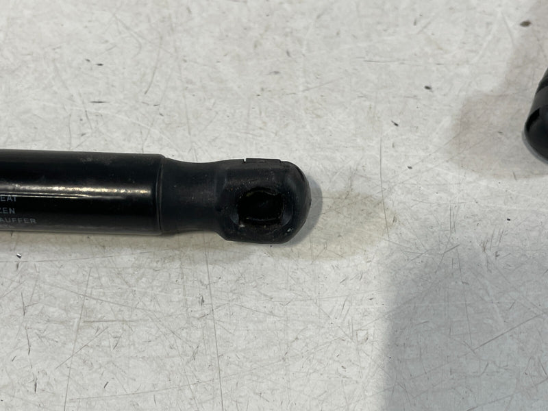 Load image into Gallery viewer, 18-23 KIA STINGER FRONT LEFT &amp; RIGHT SIDE HOOD BONNET LIFT SUPPORT PAIR # 99617
