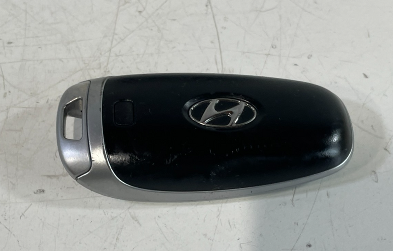 Load image into Gallery viewer, 2023 HYUNDAI PALISADE ENGINE &amp; BODY CONTROL MODULE ECM BCM W/ KEY FOB # 103332
